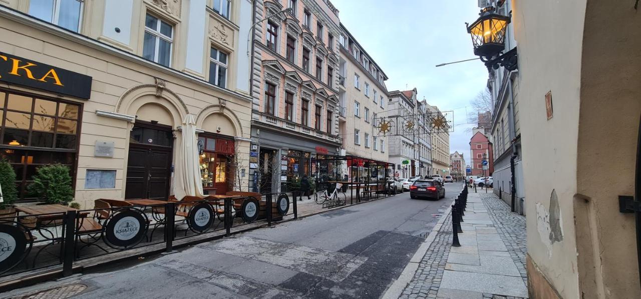 Entu Apartamenty Odrzanska Wrocław Eksteriør billede