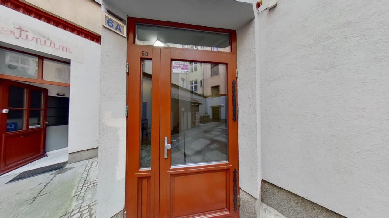 Entu Apartamenty Odrzanska Wrocław Eksteriør billede