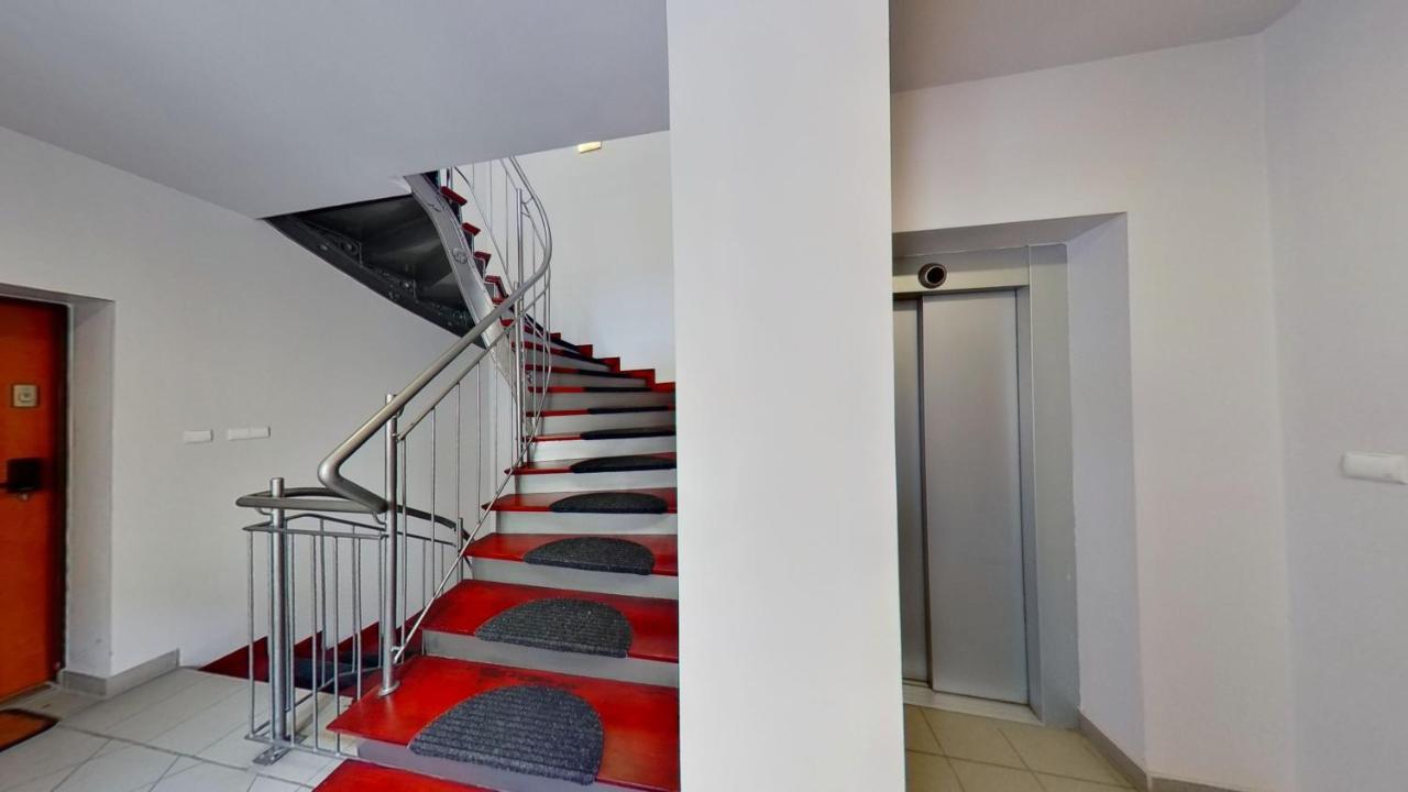 Entu Apartamenty Odrzanska Wrocław Eksteriør billede